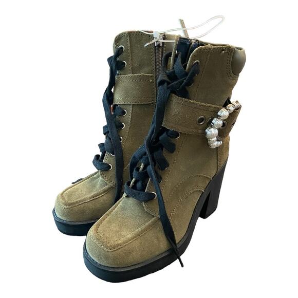 KARL LAGERFELD Dottie Faux Pearl Suede Heeled Ankle Boots Olive Green Size 6M - Picture 2 of 9